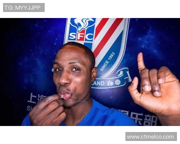 足球明星登巴巴精彩瞬间集锦及其个人风采全景展示