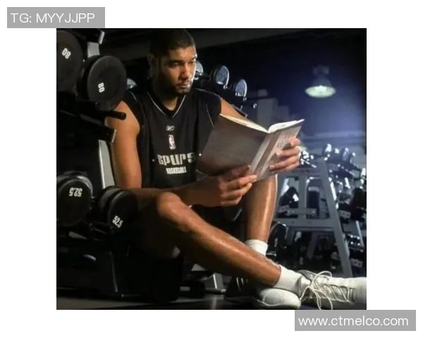 足球明星护膝的秘密与选择背后的故事揭秘 足球明星护膝的秘密与选择背后的故事揭秘